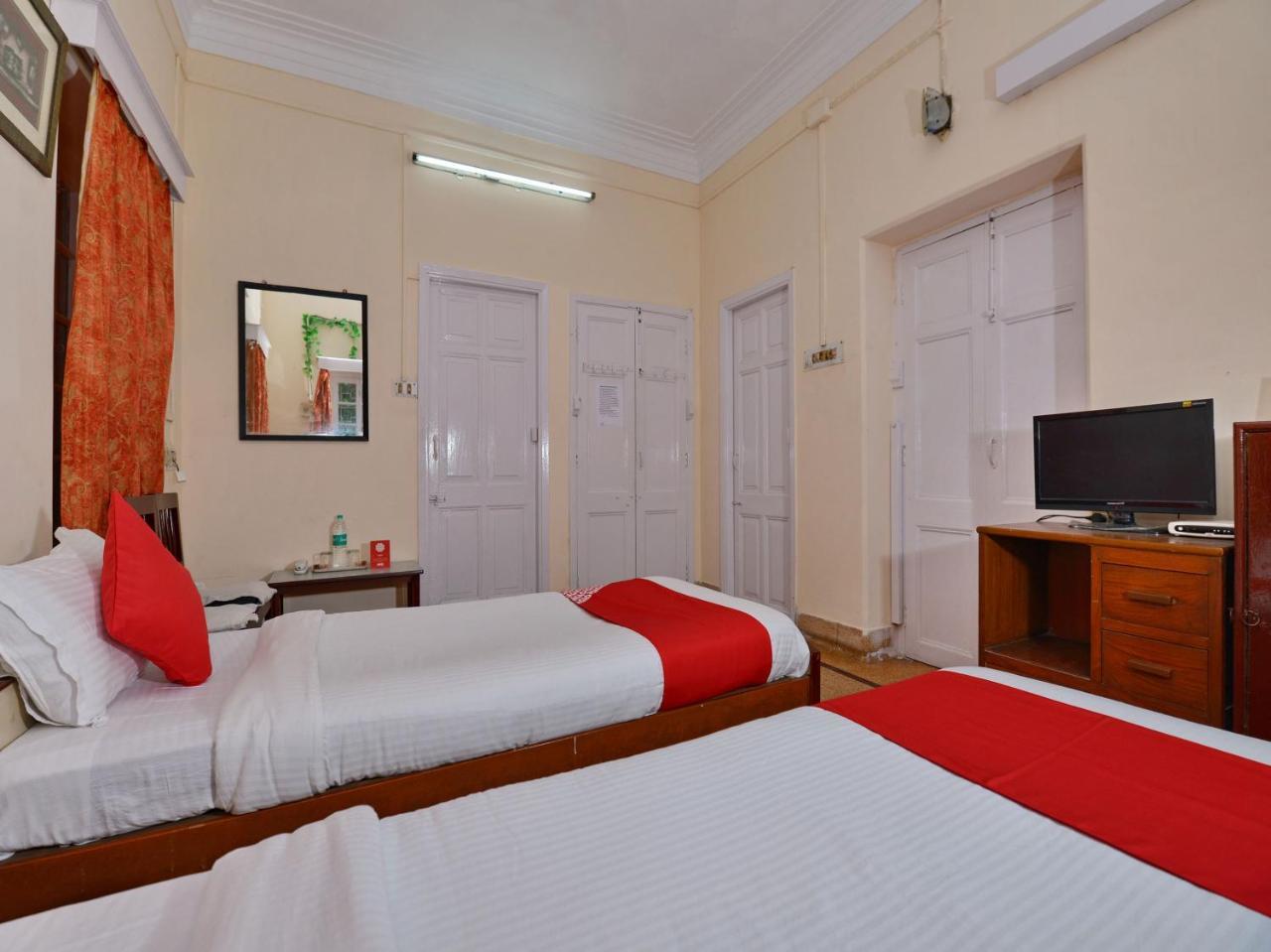 Oyo 10826 Sona Guest House Calcutta Buitenkant foto